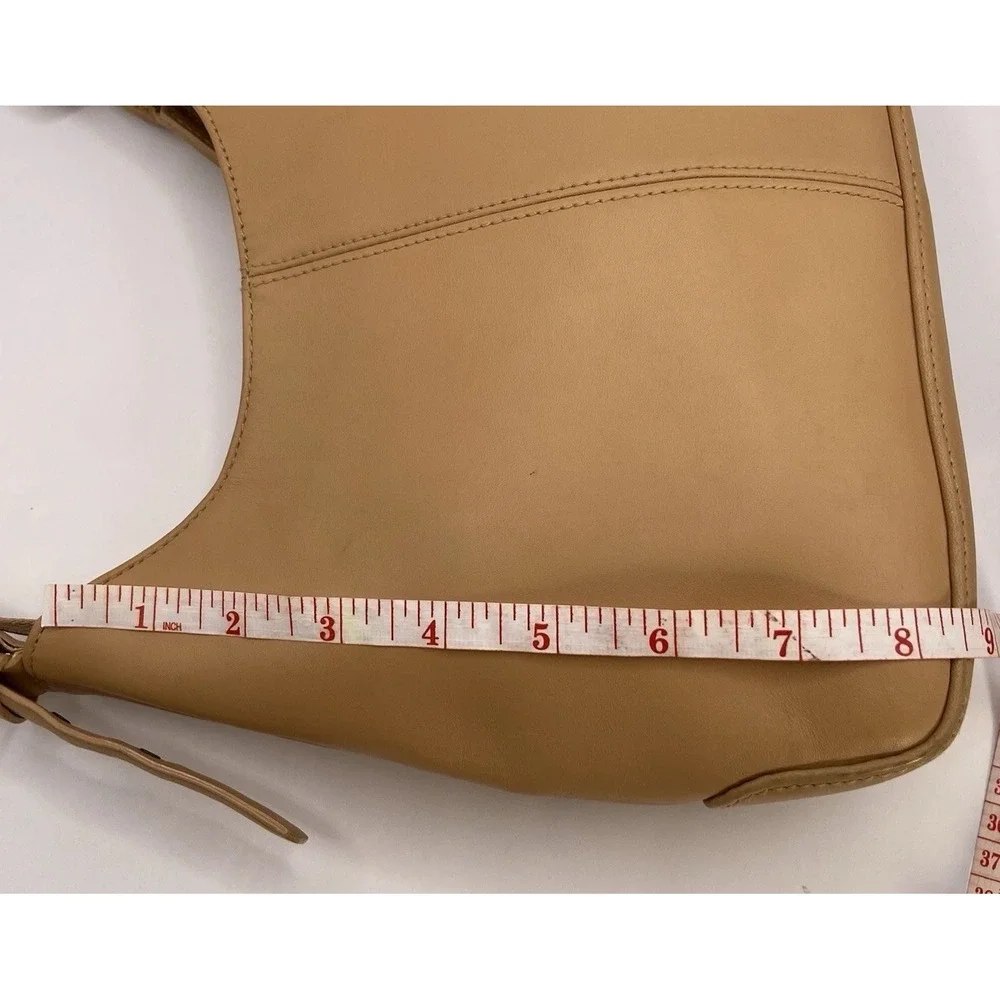 Vintage Etienne Aigner Camel Leather Hobo Bag Gold Plaque Quiet Luxury Preppy